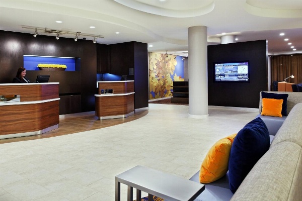 Courtyard by Marriott Knoxville Airport Alcoa image 2